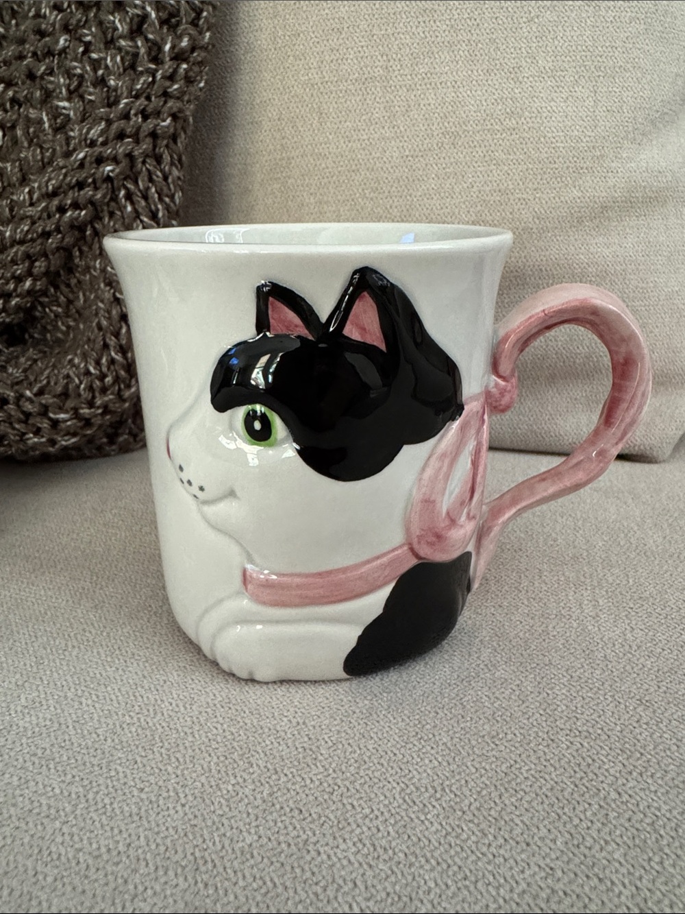 Fitz and Floyd Tuxedo Cat with Pink Ribbon Mug